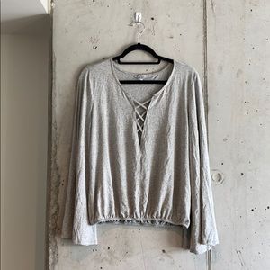 Charlotte Russe Gray Long Sleeve Top | Size M